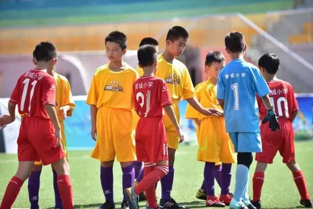 为何科技股无法长久保持A股股王地位？